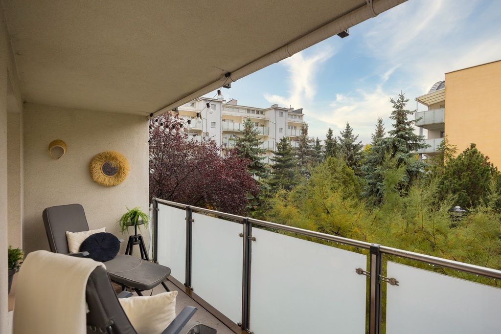 Mieszkanie 4 pokojowe na Sprzedaż