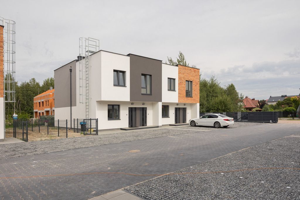 Mieszkanie 4 pokojowe na Sprzedaż