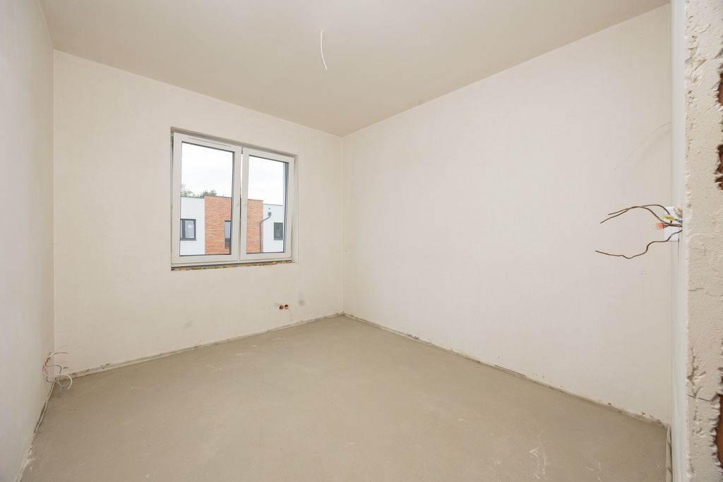 Mieszkanie 4 pokojowe na Sprzedaż