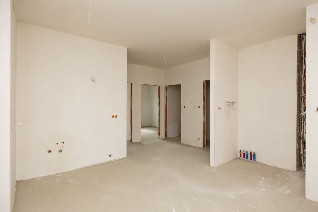 Mieszkanie 4 pokojowe na Sprzedaż