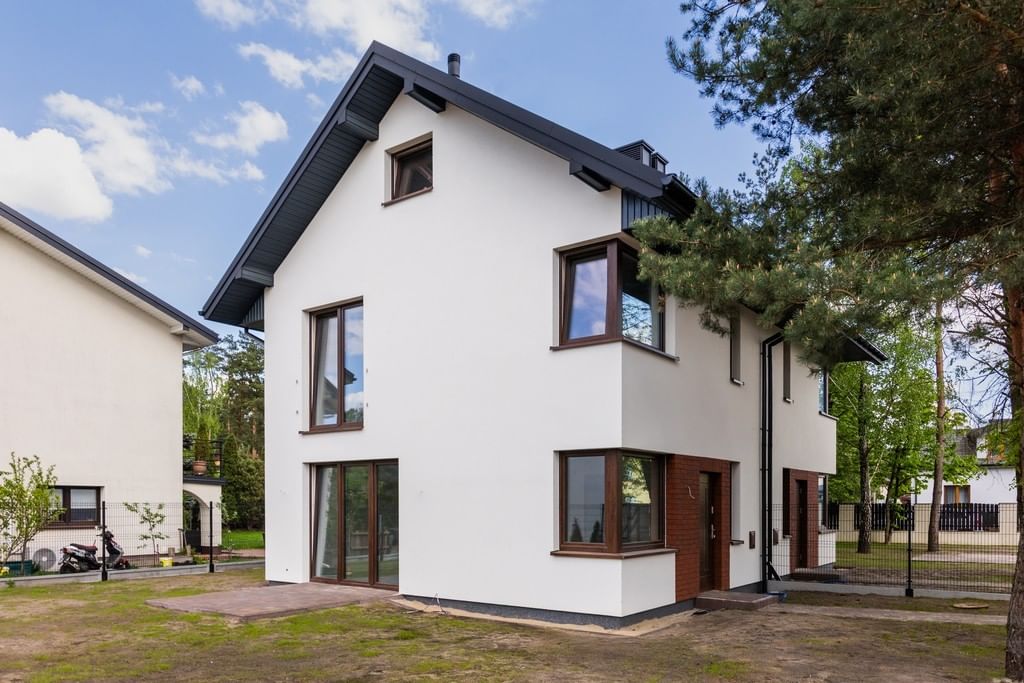 Dom 4 pokojowe na Sprzedaż