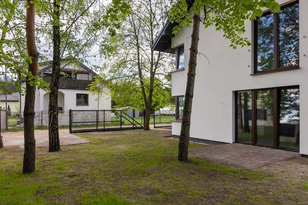 Dom 4 pokojowe na Sprzedaż