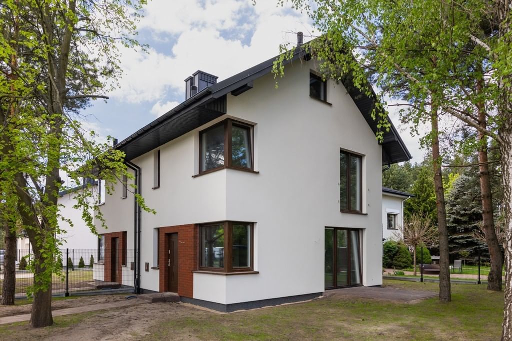 Dom 4 pokojowe na Sprzedaż