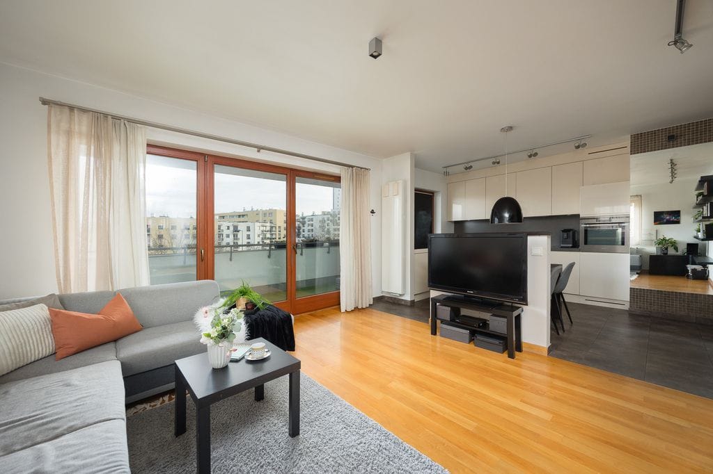 Mieszkanie 3 pokojowe na Sprzedaż