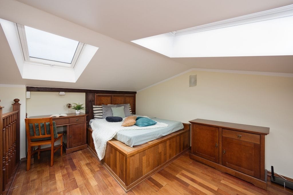 Mieszkanie 4 pokojowe na Sprzedaż