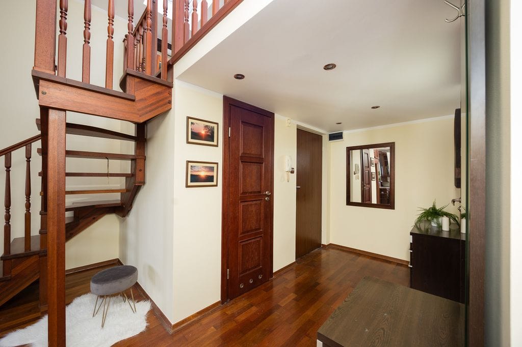 Mieszkanie 4 pokojowe na Sprzedaż