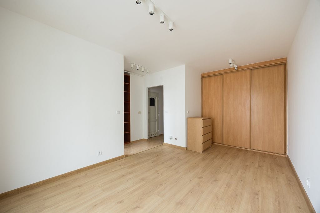 Mieszkanie 1 pokojowe na Sprzedaż