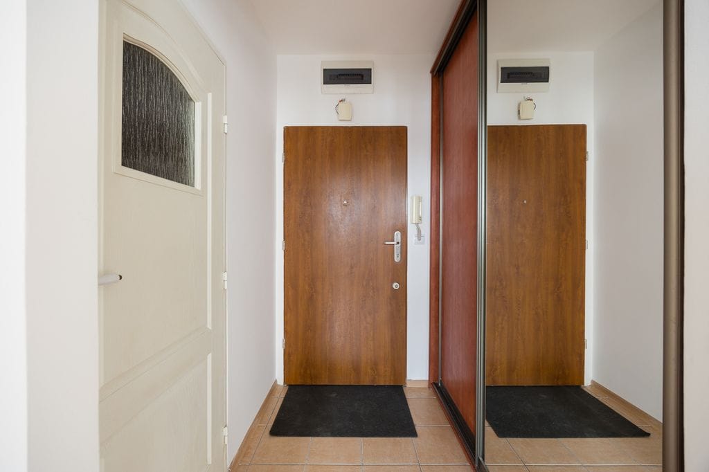 Mieszkanie 1 pokojowe na Sprzedaż