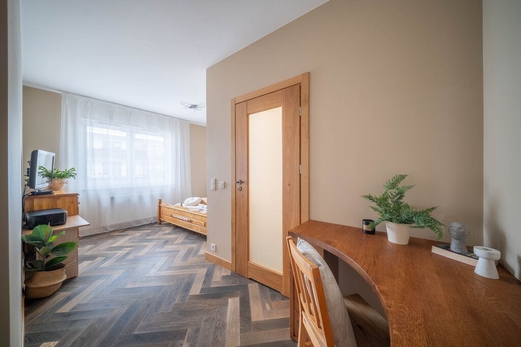 Mieszkanie 5 pokojowe na Sprzedaż