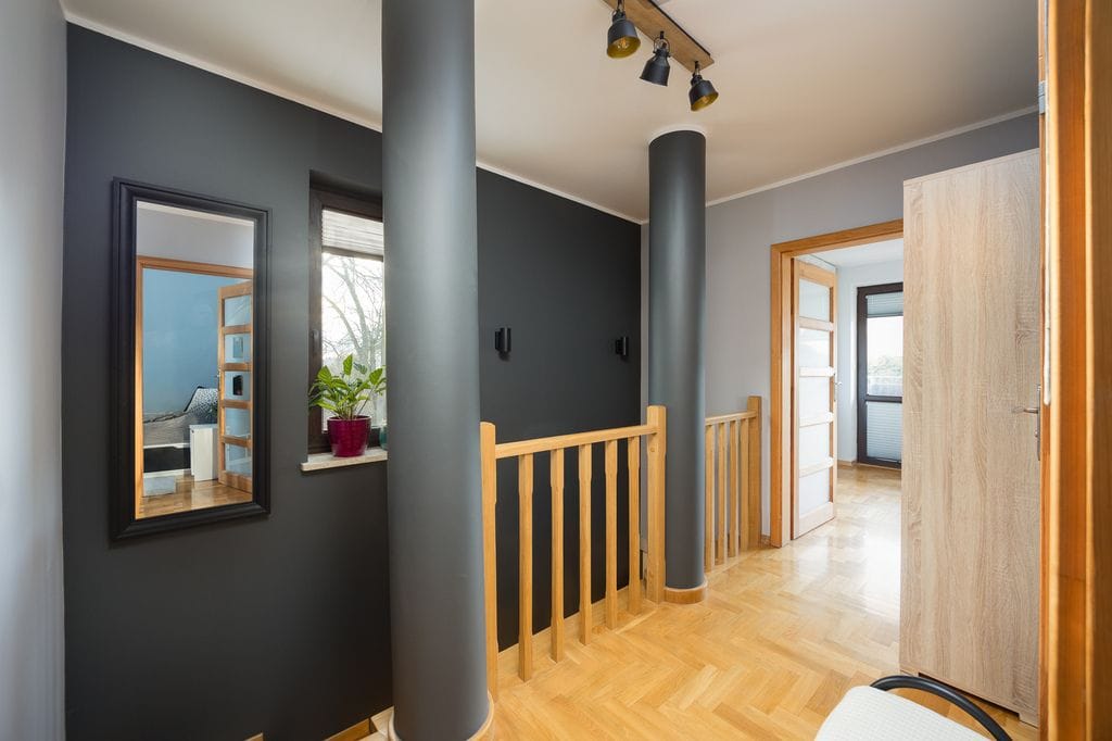 Dom 4 pokojowe na Sprzedaż