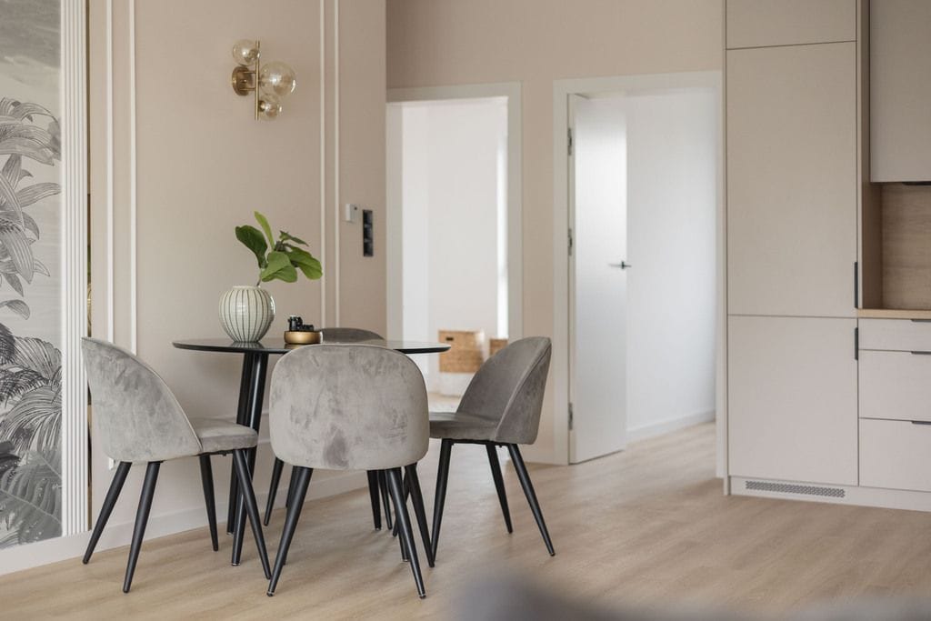 Mieszkanie 4 pokojowe na Sprzedaż