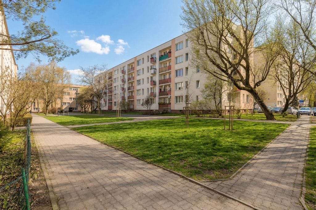 Mieszkanie 3 pokojowe na Sprzedaż