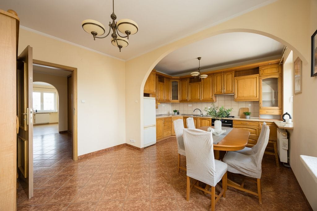 Mieszkanie 3 pokojowe na Sprzedaż