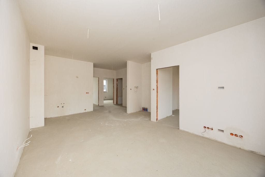 Mieszkanie 4 pokojowe na Sprzedaż