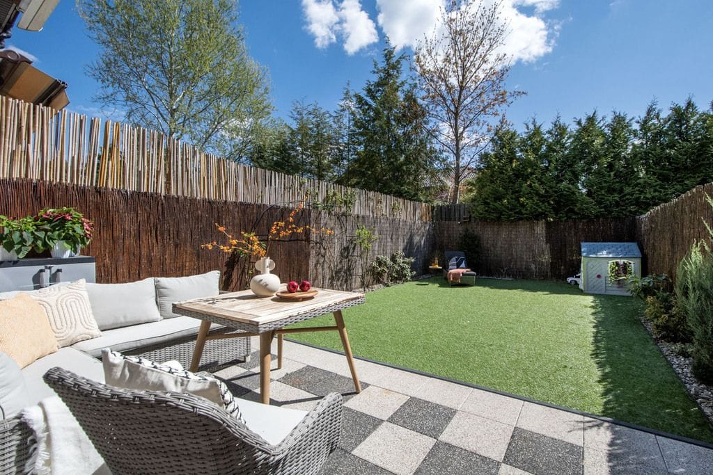 Dom 4 pokojowe na Sprzedaż