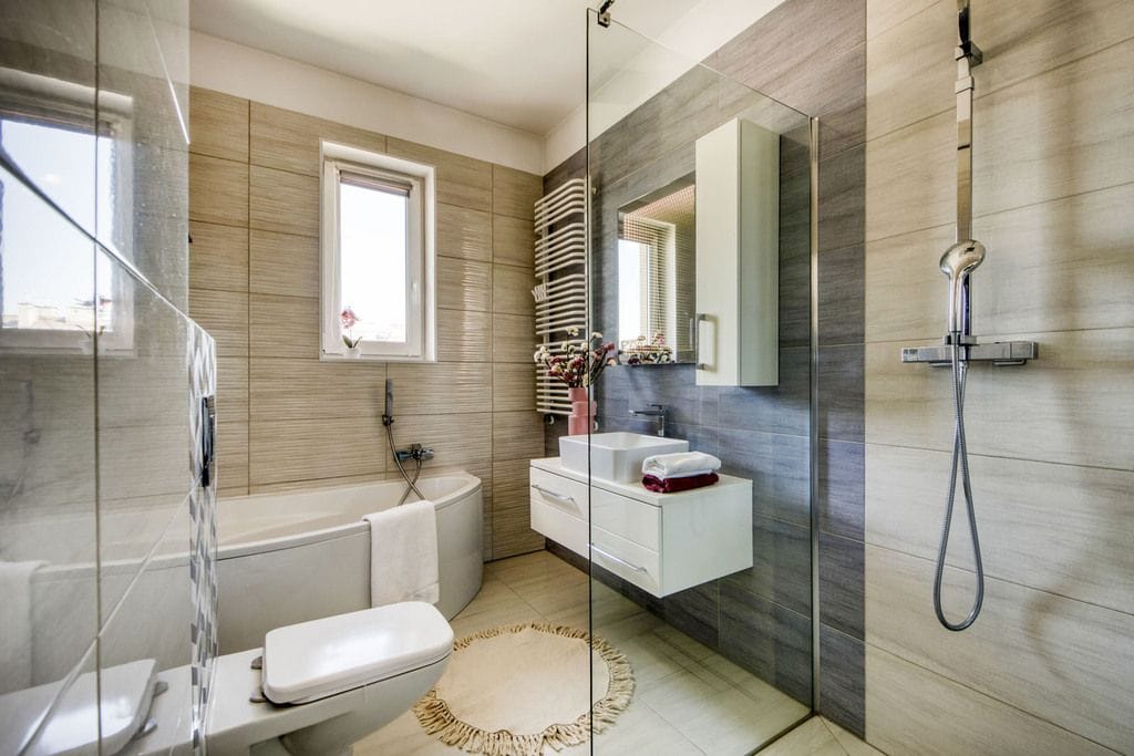 Dom 4 pokojowe na Sprzedaż