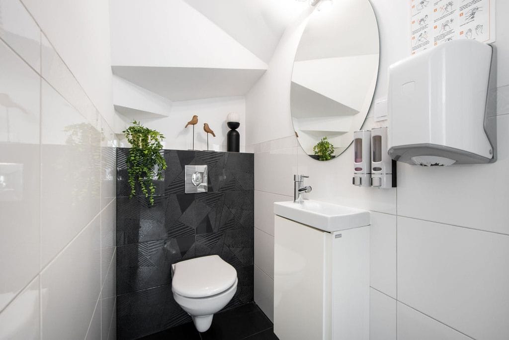 Dom 4 pokojowe na Sprzedaż