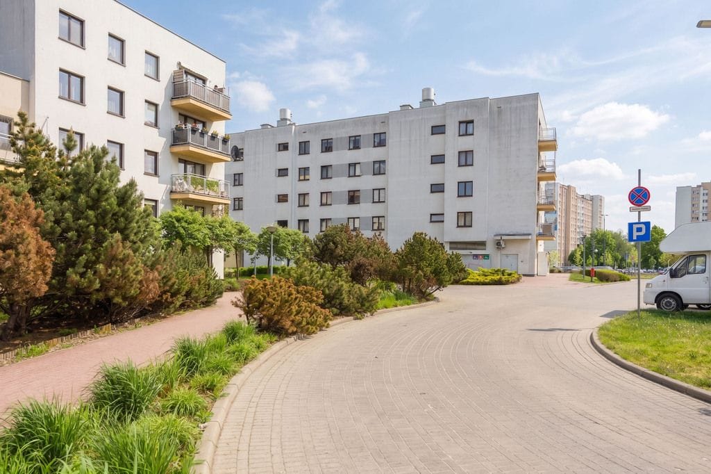 Mieszkanie 3 pokojowe na Sprzedaż