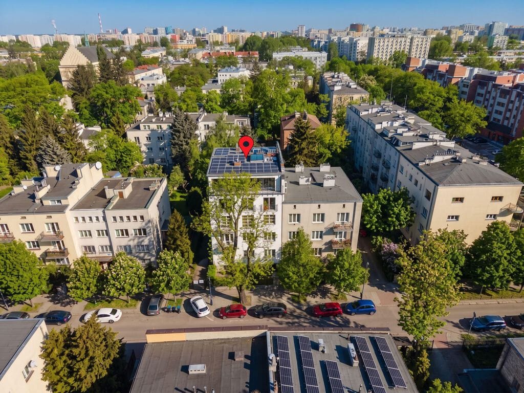 Lokal użytkowy  pokojowe na Sprzedaż