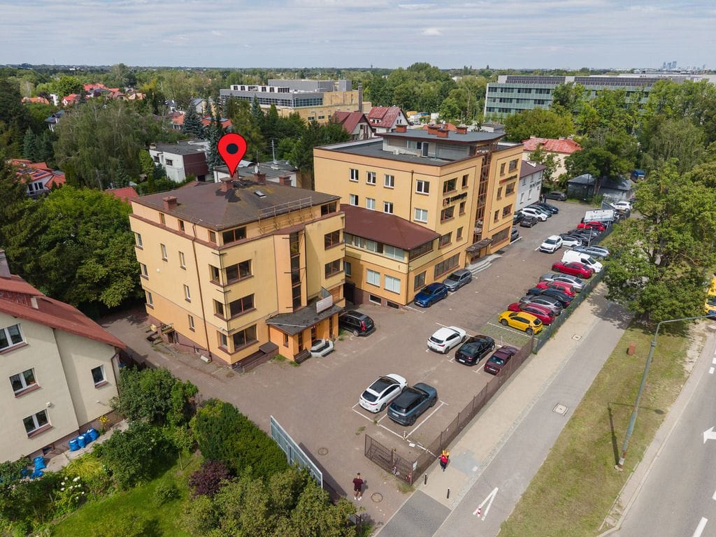 Lokal użytkowy  pokojowe na Sprzedaż
