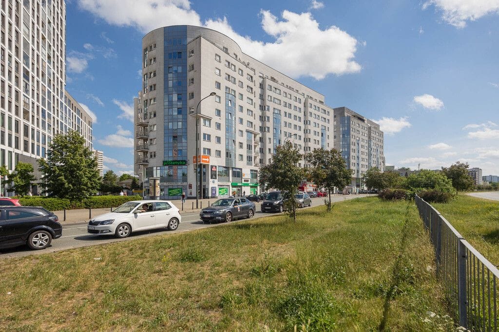 Mieszkanie 3 pokojowe na Sprzedaż