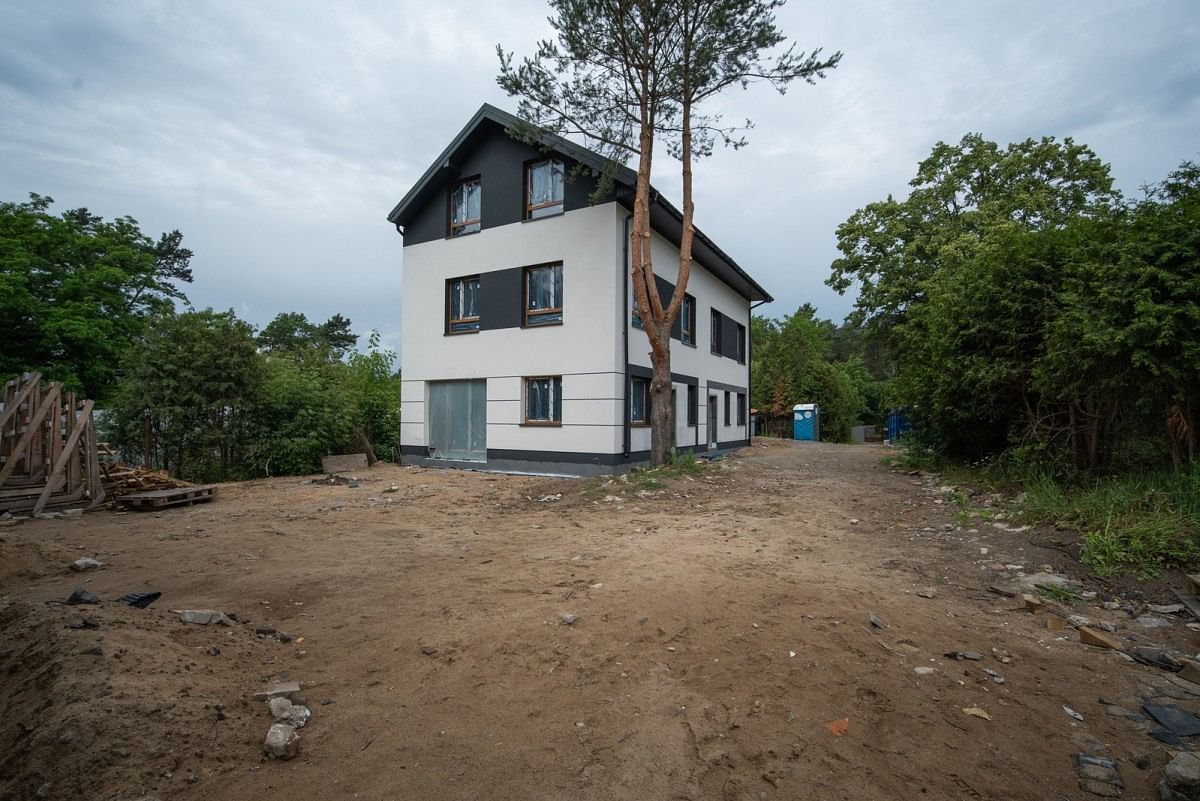 Dom 5 pokojowe na Sprzedaż