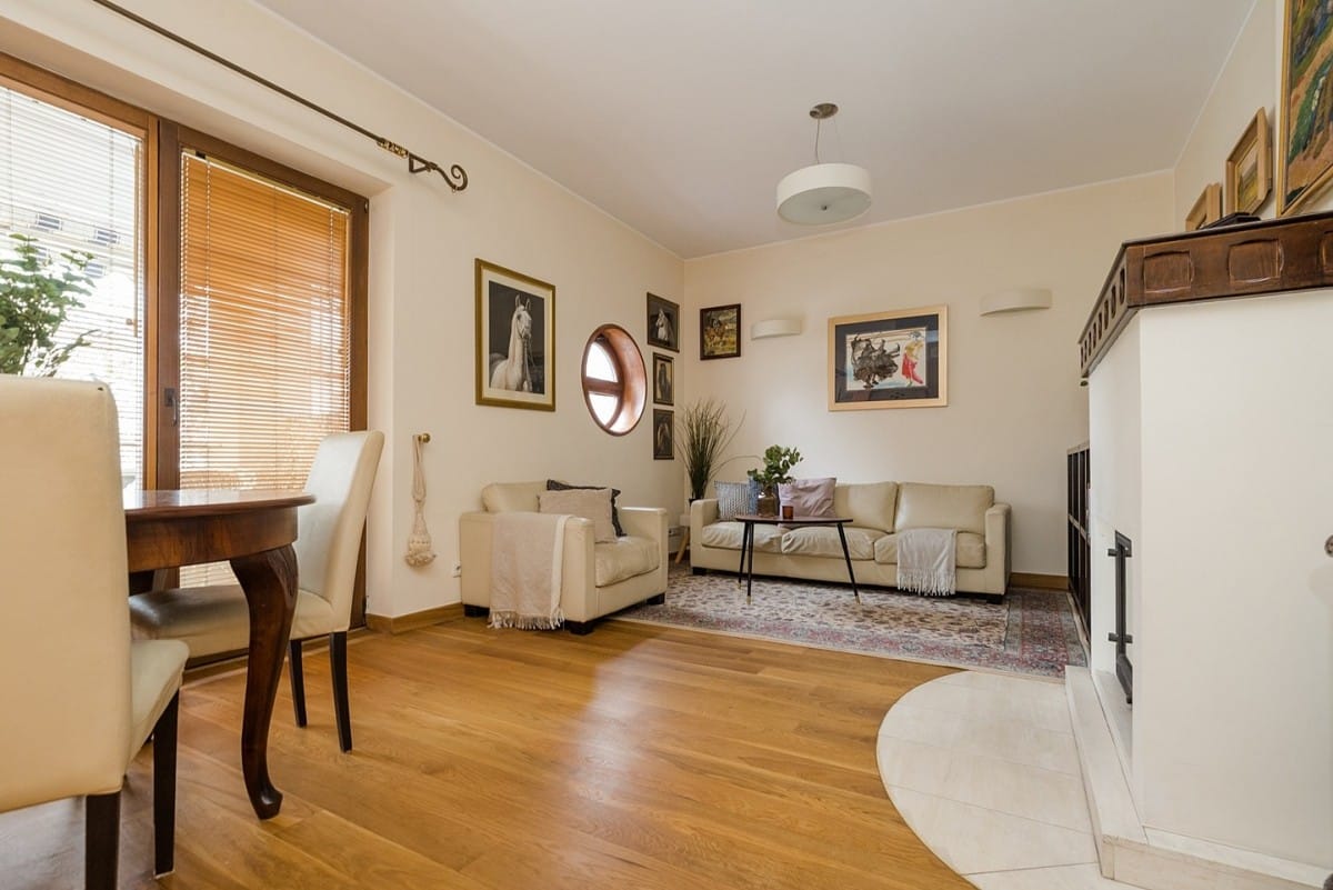 Mieszkanie 3 pokojowe na Sprzedaż