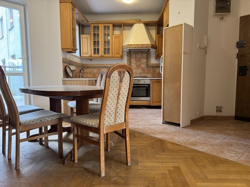 Mieszkanie 4 pokojowe na Wynajem
