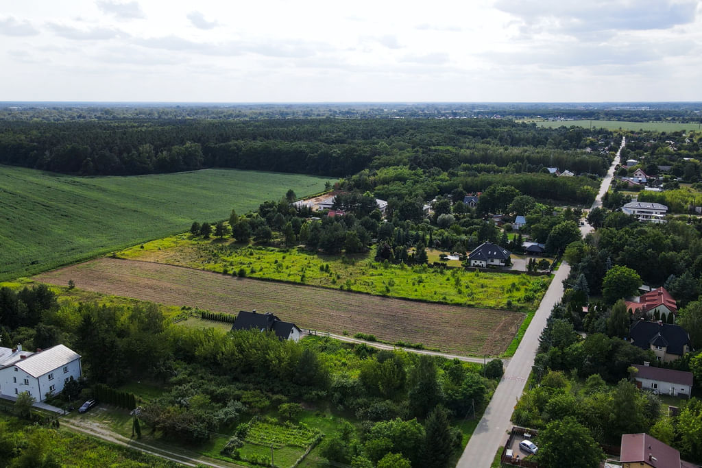 Działka  pokojowe na Sprzedaż