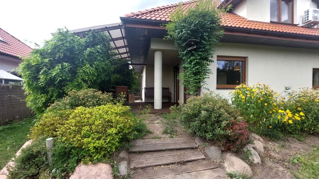 Dom 4 pokojowe na Wynajem