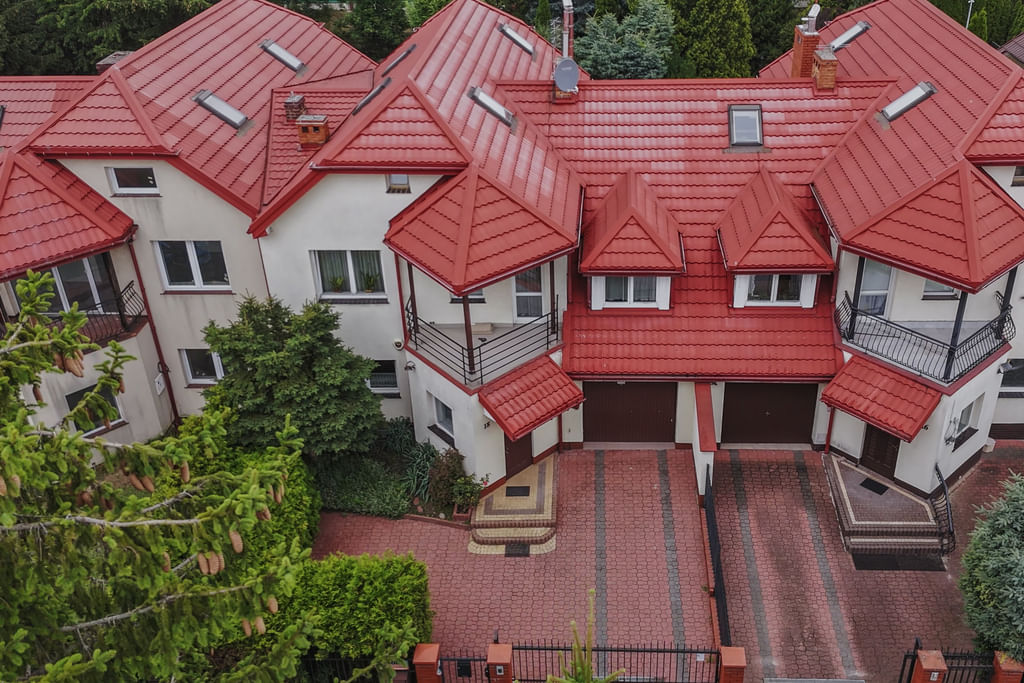 Dom 6 pokojowe na Sprzedaż