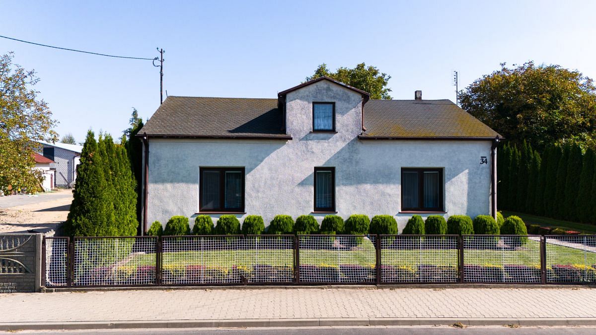Dom 4 pokojowe na Sprzedaż