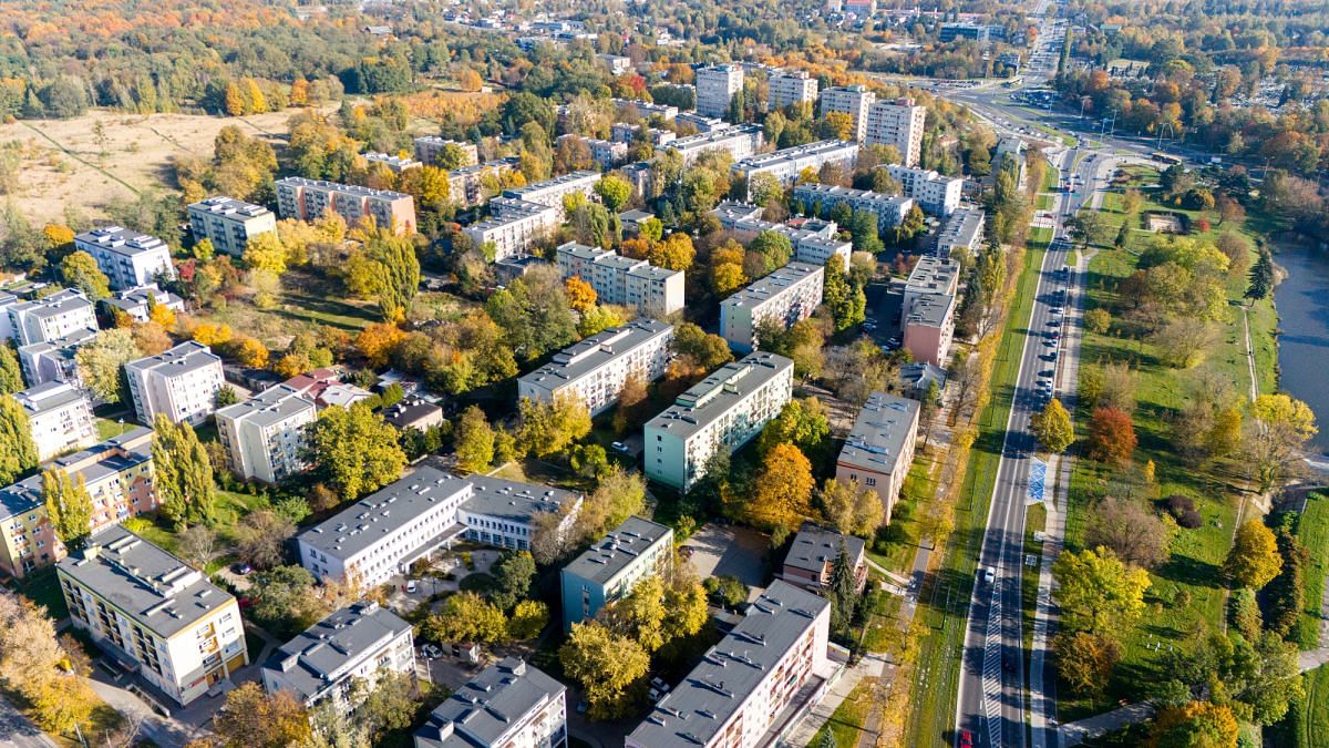 Dom 10 pokojowe na Sprzedaż