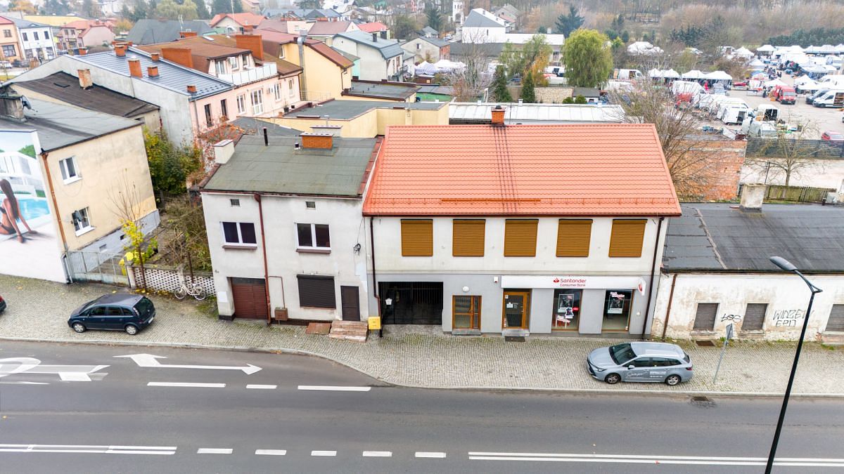 Dom 4 pokojowe na Sprzedaż
