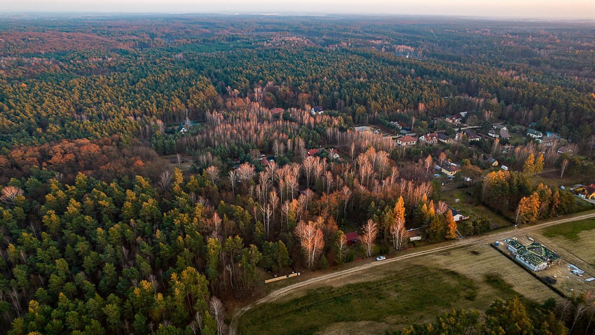 Działka  pokojowe na Sprzedaż