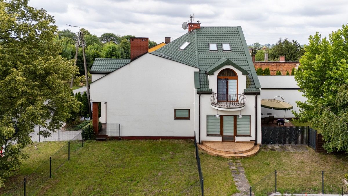 Dom 5 pokojowe na Sprzedaż