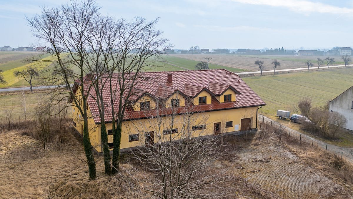 Lokal użytkowy  pokojowe na Sprzedaż