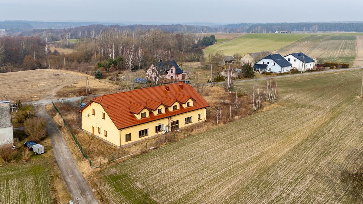 Lokal użytkowy  pokojowe na Sprzedaż