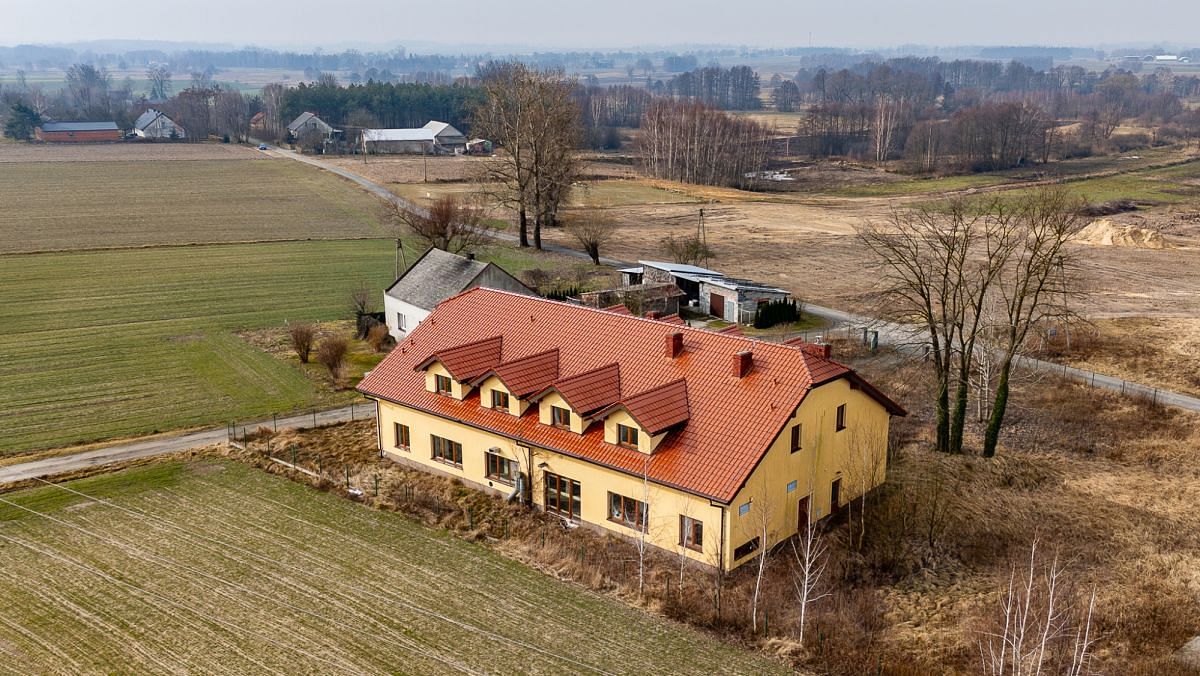 Lokal użytkowy  pokojowe na Sprzedaż