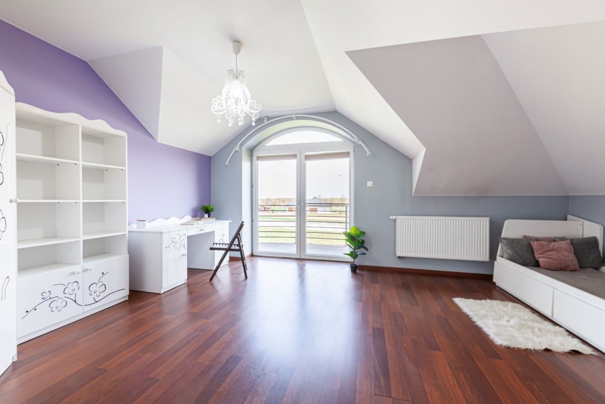 Dom 6 pokojowe na Sprzedaż