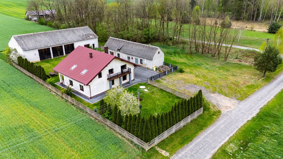 Dom 5 pokojowe na Sprzedaż