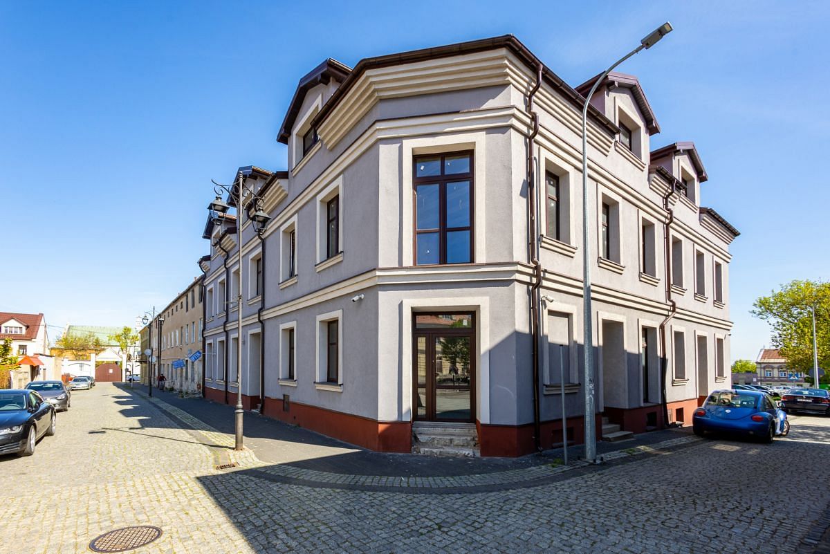 Lokal użytkowy  pokojowe na Sprzedaż