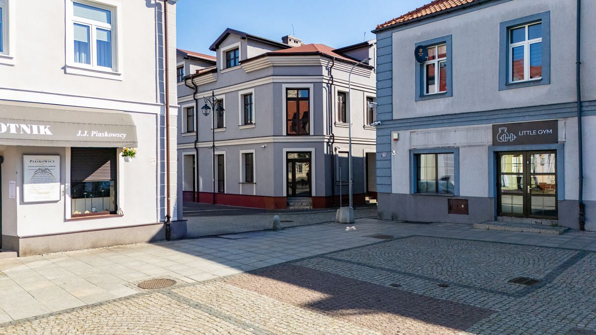 Lokal użytkowy  pokojowe na Sprzedaż