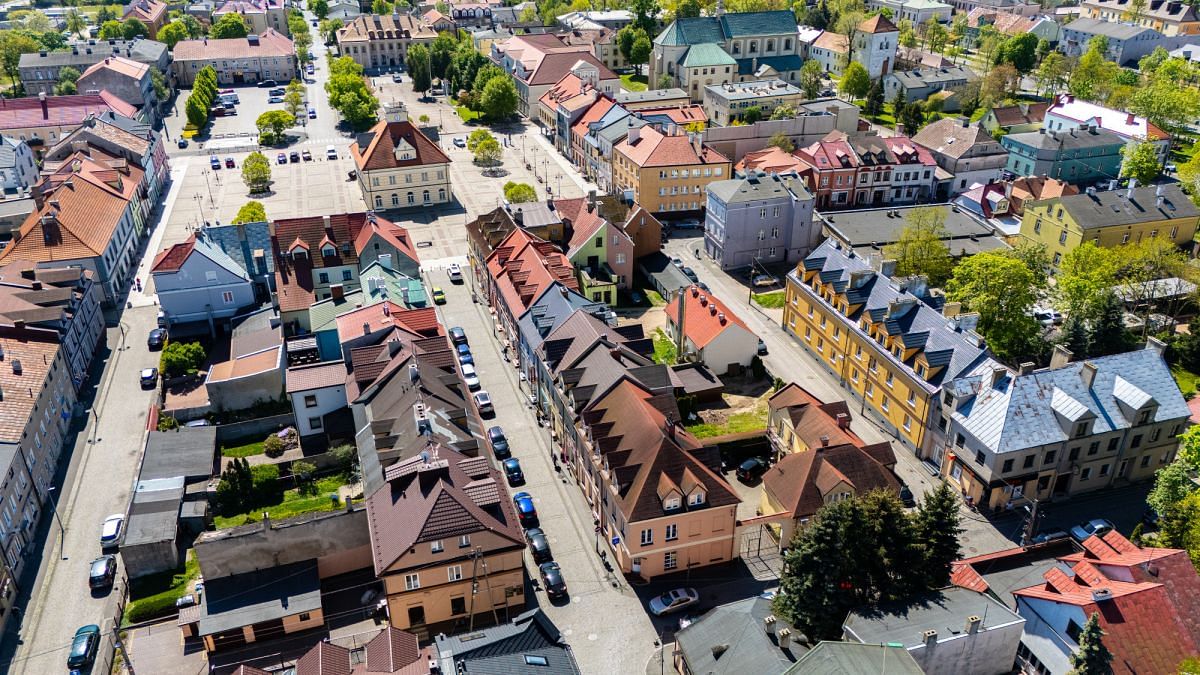 Dom 7 pokojowe na Sprzedaż