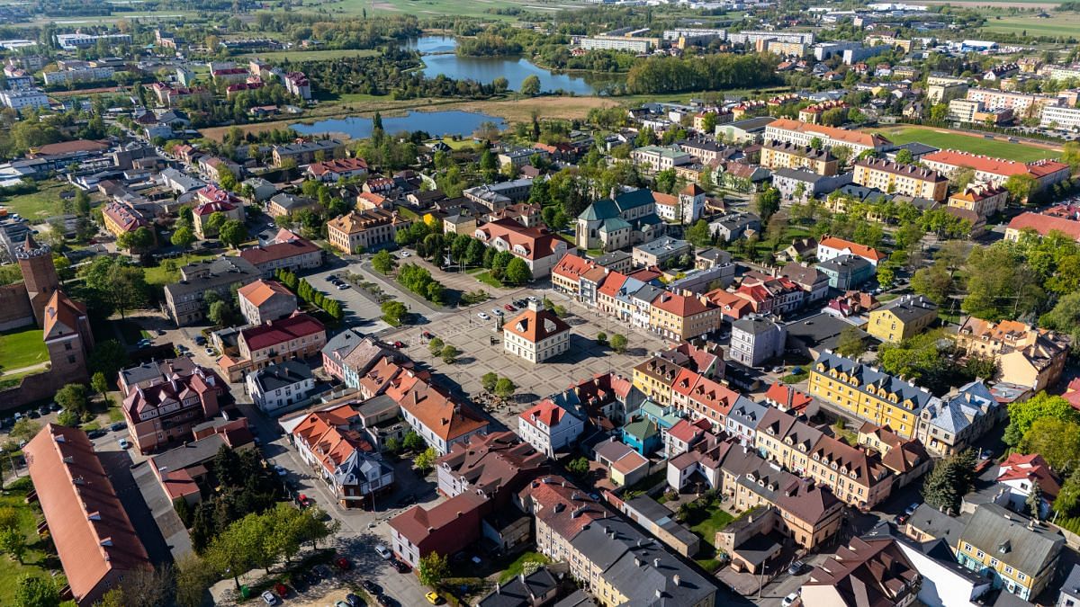 Dom 7 pokojowe na Sprzedaż