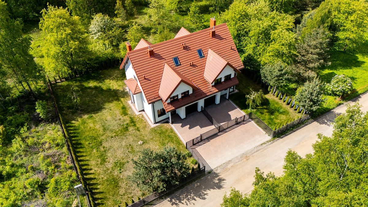 Dom 5 pokojowe na Sprzedaż