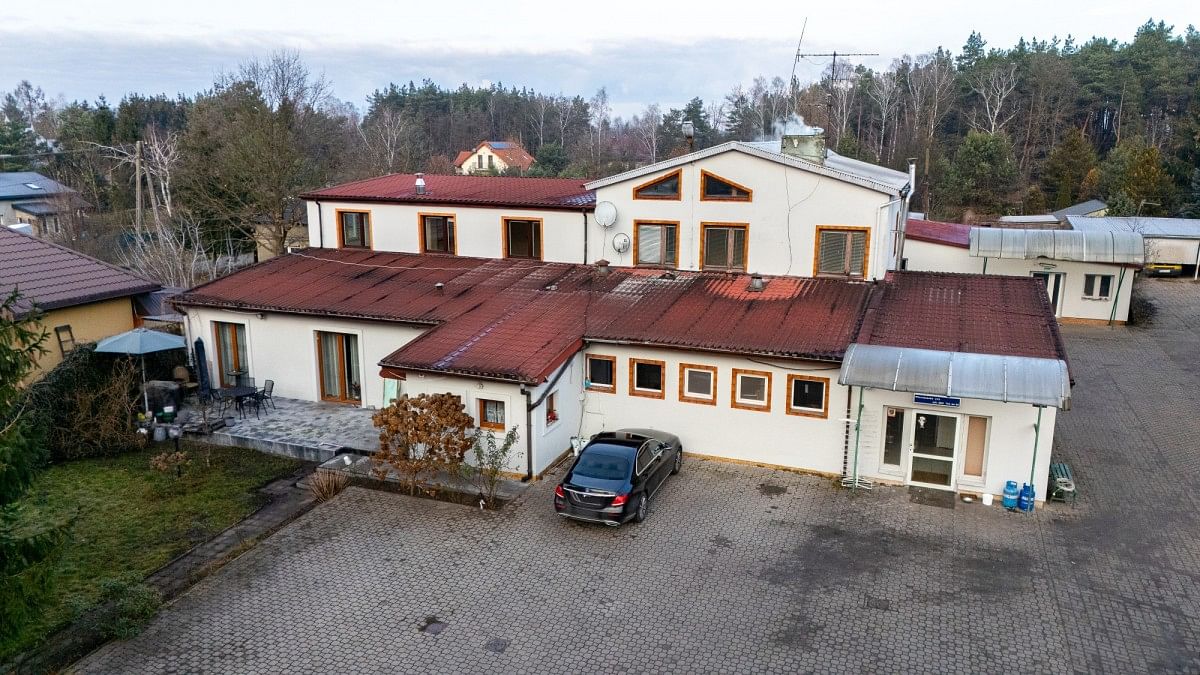 Lokal użytkowy  pokojowe na Sprzedaż