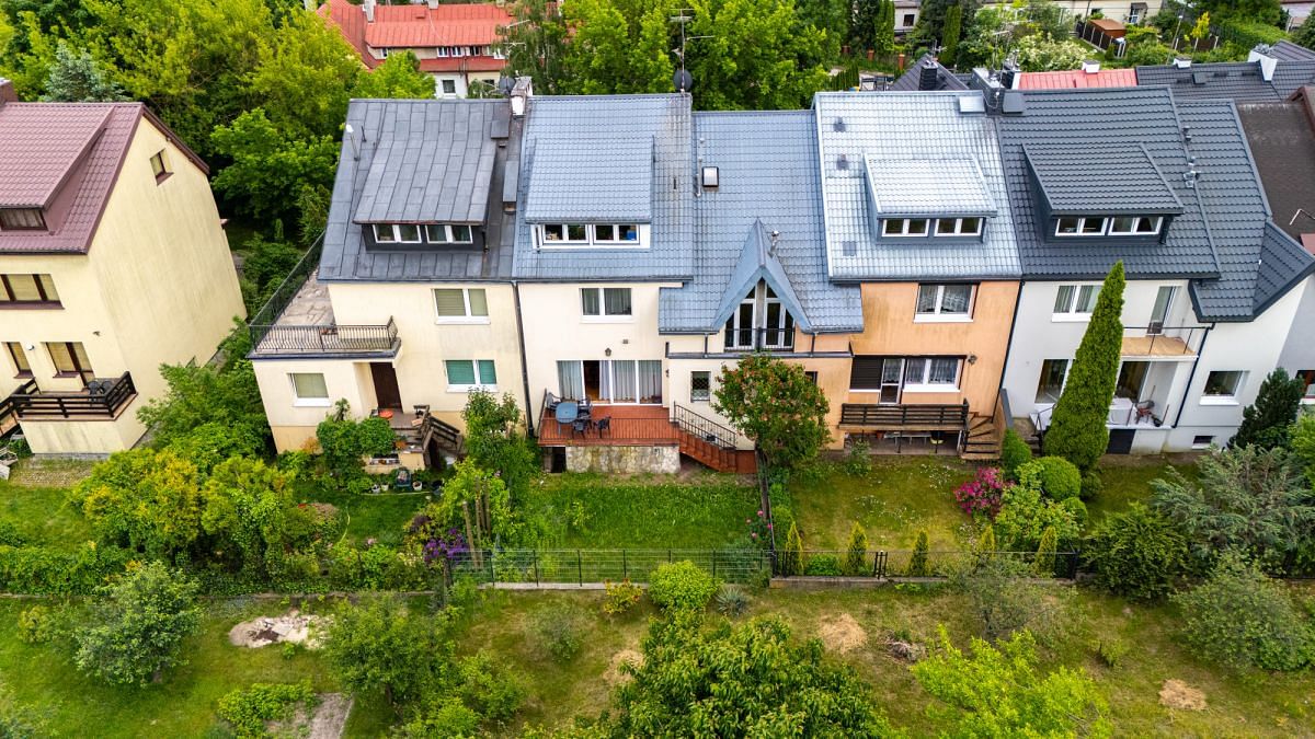 Dom 6 pokojowe na Sprzedaż
