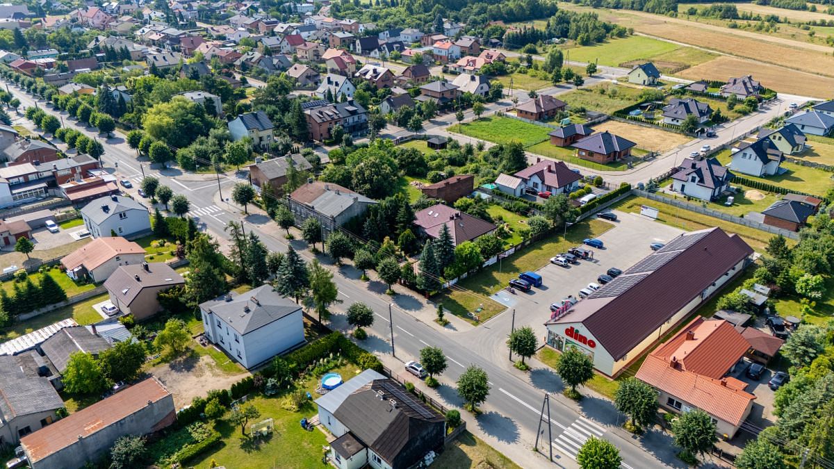 Dom 10 pokojowe na Sprzedaż