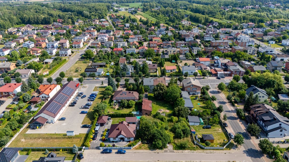 Dom 10 pokojowe na Sprzedaż